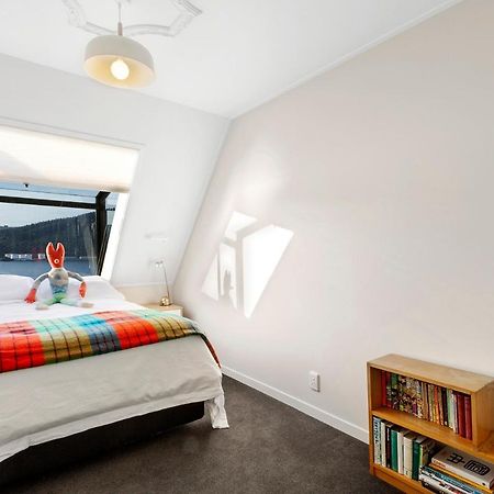 Villa Harbour Views à Dunedin Extérieur photo